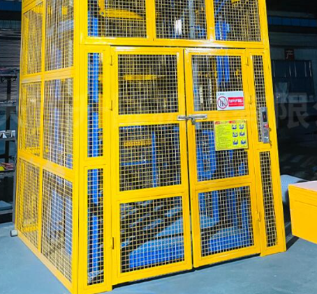 灵宝货梯可以安装在室外吗