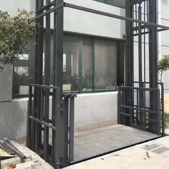 灵宝5吨室外升降货梯
